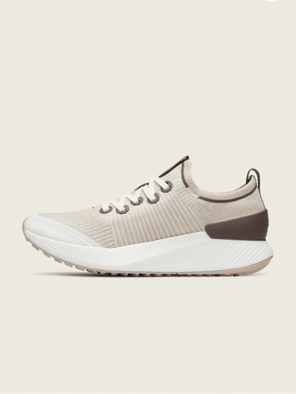 allbirds Men's Beige and Dark Brown Tree Runner Sneaker. Excellent Condition. - Picture 1 of 5